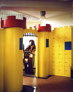 M�bel f�r Kinderbibliothek
