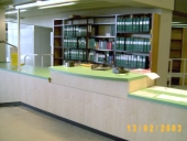 Staatsbibliothek Berlin, elektromotorisch h�henverstellbare Thekenanlagen