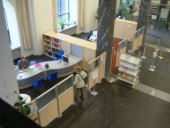 Staatsbibliothek M�nchen, elektromotorisch h�henverstellbare Thekenanlagen
